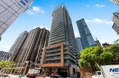 8 Mercer Street Unit# 2803 Toronto C01 Ontario M5V 0C4