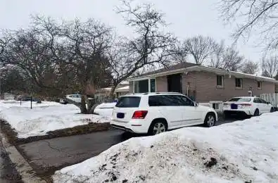 1 Ottawa Court Aurora Ontario L4G 2Y6