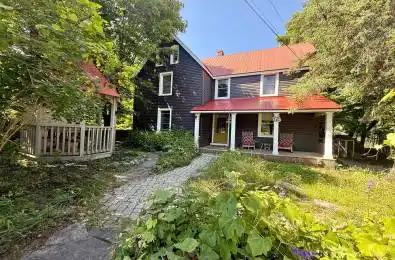 12 Lansdowne Street Huntsville Ontario P1H 1W1