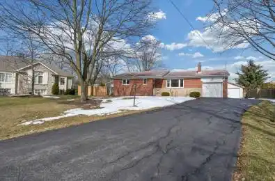 275 Tweedsdale Crescent Oakville Ontario L6L 4P8