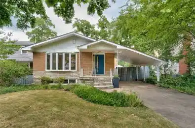 391 Maple Avenue Oakville Ontario L6J 2J1