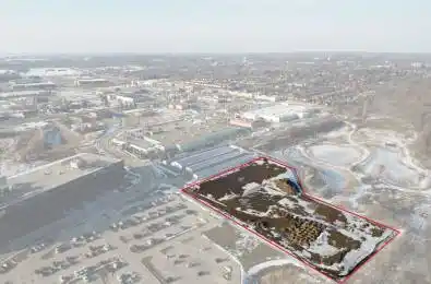 63 Leavitt Boulevard Hamilton Ontario L9H 0C5