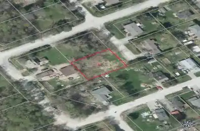 564 Keewatin Avenue Tay Ontario L0K 1R0