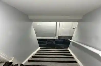 1 Grape Trail Brampton Ontario L7A 2V7