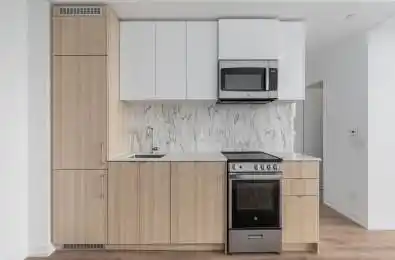 500 Dupont Street Unit# 513 Toronto C02 Ontario M6G 1Y7