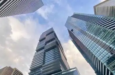 55 Charles Street Unit# 4002 Toronto C08 Ontario M4Y 0J1