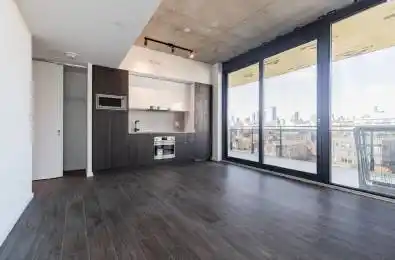 21 Lawren Harris Square Unit# 613 Toronto C08 Ontario M5A 0T4