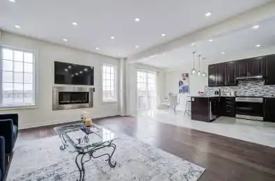 88 Roth Street Aurora Ontario L4G 0W7