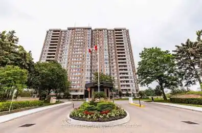 100 County Court Boulevard Unit# Ph9 Brampton Ontario L6W 3X1