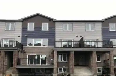 315 Eldorado Private Unit# A Kanata Ontario K2K 0N9