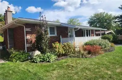 130 Balmoral Drive Brantford Ontario N3R 5C4