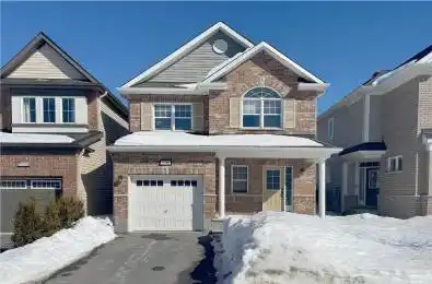 598 MALAHAT Way Kanata Ontario K2V 0J7
