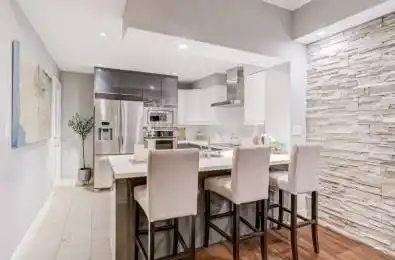 168 Simcoe Street Unit# PH1 Toronto C01 Ontario M5H 4C9