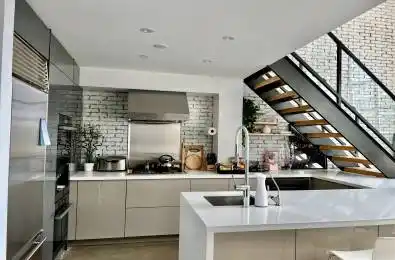 300 Manitoba Street Unit# 314 Toronto W06 Ontario M8Y 4G6