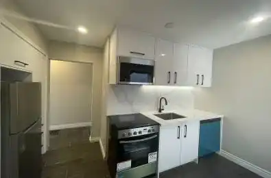 495 Salem Avenue Unit# 101 Toronto W02 Ontario M6H 3C9