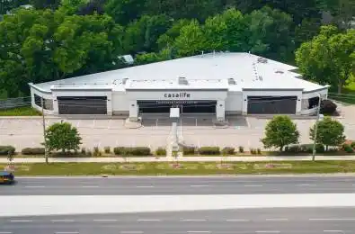 4553 King Street Kitchener Ontario N2P 2G2