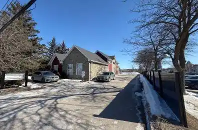 23 Bolton Avenue Newmarket Ontario L3Y 2X3