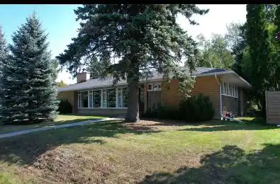 941 Pinewood Road North Bay Ontario P1B 4P2