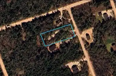 6 Henwood Street Northern Bruce Peninsula Ontario N0H 2M0